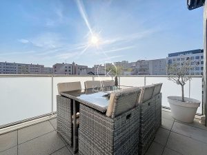 Appartement Lyon 7, quartier des Girondins, 4 pièce(s) 78.23m2, 3 chambres, terrasse, garage